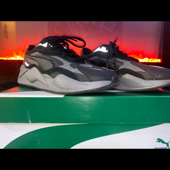 RS-X3 ‘Puzzle - Castlerock’ - Picture 3 of 4